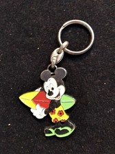 KEYCHAIN DISNEY METAL EUROPE MICKEY MOUSE SURF BEACH