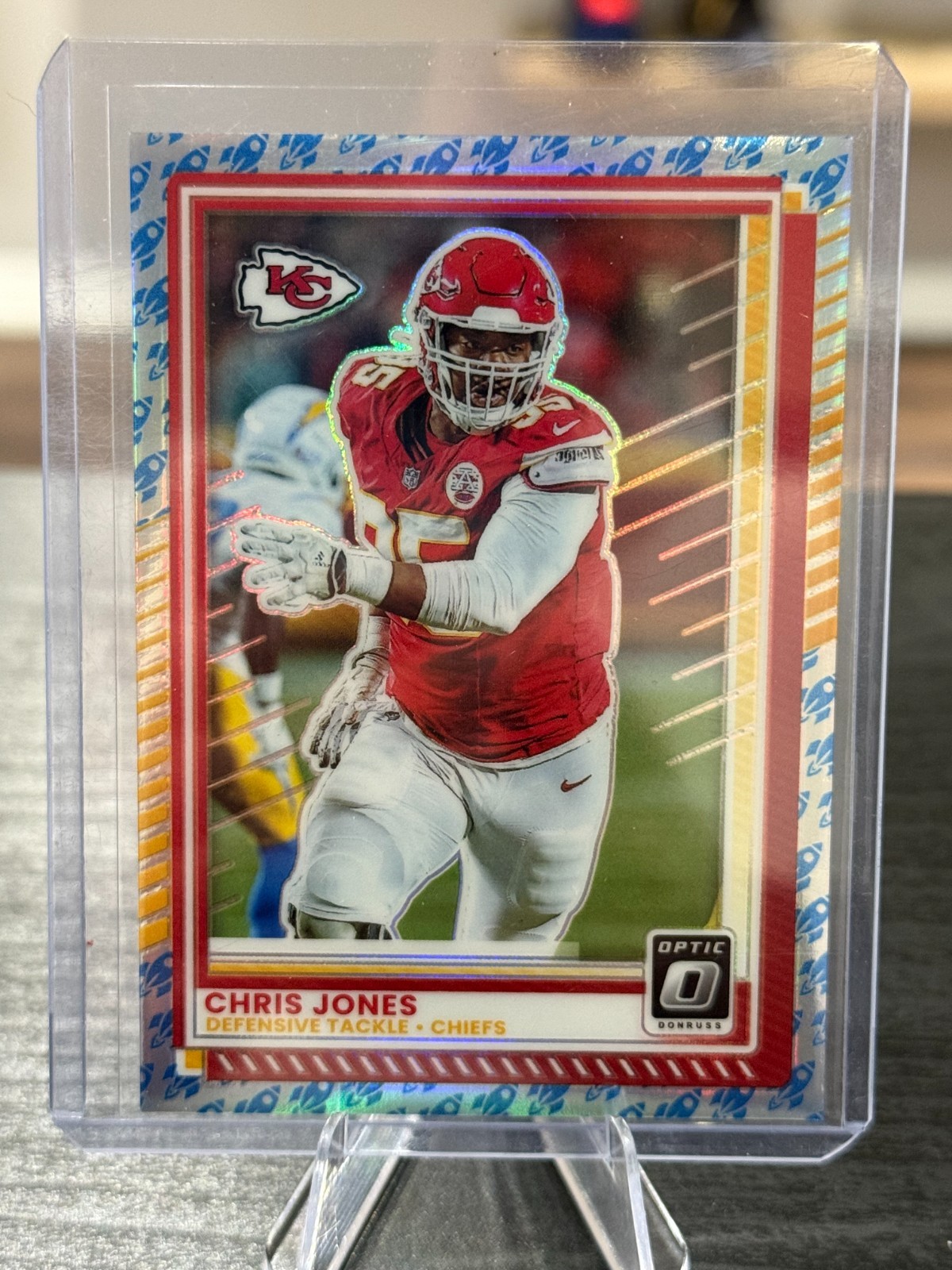 2025 Panini Donruss Optic Chris Jones Fire Emoji SP #82 Chiefs