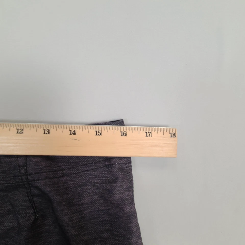 Bermuda de natação Oakley masculina 30 cinza estilo surf ajustável - Imagem 4 de 4