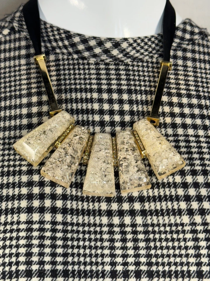 Collar Cinta Penant Cristal y Resina Marni, ERA COSUELO CASTIGLIONI, De Colección Años 2000 Foto 2 de 4