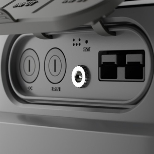 DOMETIC PLB 40 PORTABLE LEISURE BATTERY LITHIUM 12V DC COOL BOX CARAVAN CAMPING - Picture 3 of 5