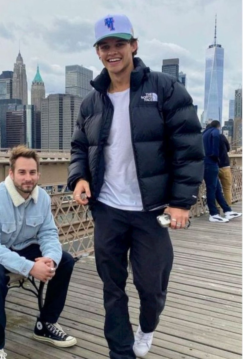 The North Face 1996 Retro Nuptse 700 Down Jacket (Black The North Face 1996 Retro Nuptse 700 Down Jacket (Black