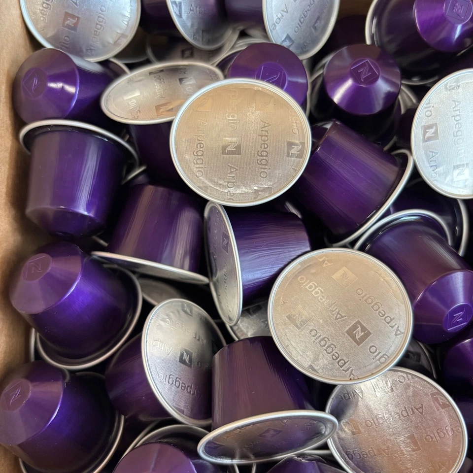 Línea Original Nespresso, Arpegio Intenso, Café Tostado Oscuro, 100 Ct, SUELTO/A GRANEL Foto 2 de 4