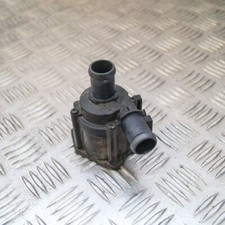 Pompe à eau Porsche Macan