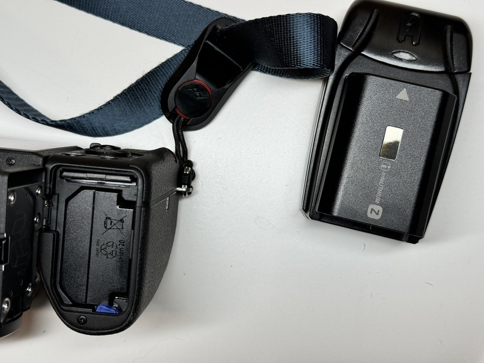 Sony a6600 24.5 MP Mirrorless Camera + 20mm Lens + Accessories eBay