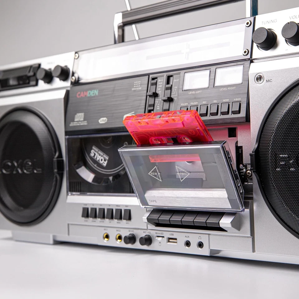 Roxel Camden Retro Cassette CD Player Boombox with DAB/FM Radio, Portable - Image 3 of 4