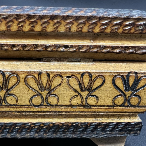 VTG German Hand Carved Painted Wooden Music Box Lock & Key Edelweiss - Picture 8 of 19