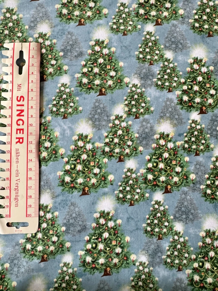 Wilmington Stoffpaket Patchworkstoff Weihnachtsstoff Tannenbaum Weihnachtsbaum - Bild 2 von 4
