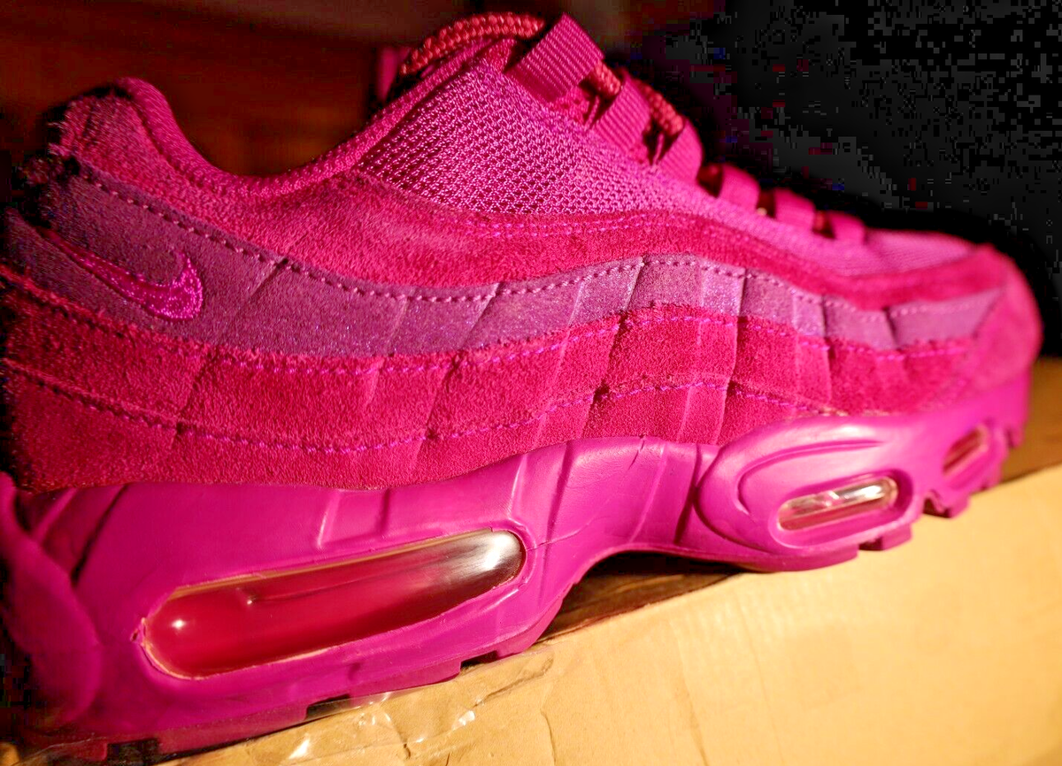 靴 Nike Women's Air Max 95 Big Bubble Pink Nike Air Max 95 OG Big Bubble 'Vast Gray/Hyper Pink' IB6396-002