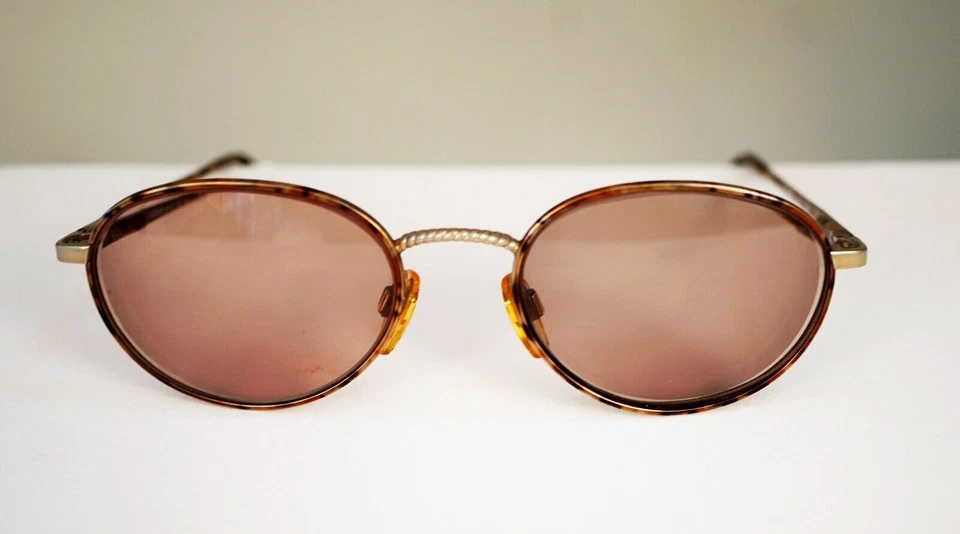 Vintage GIORGIO ARMANI 222 866 Tinted PrescriptioSunglasses Tortoise Wire Frame - Image 2 of 4