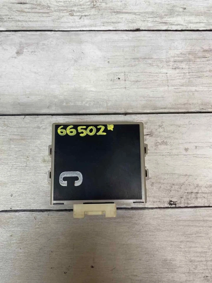 Toyota 4runner 2016 relé intermitente módulo de control OEM 8198060160 Foto 4 de 4