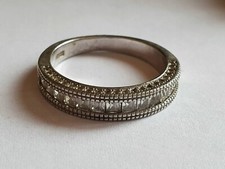 Vintage ring sterling silver 925 Size 7 Weight 3.09 g.
