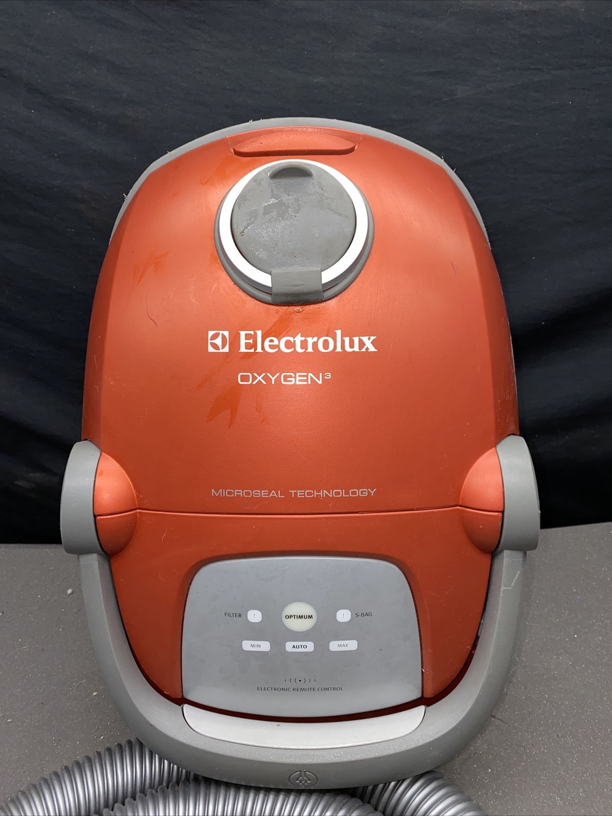 Electrolux HEPA Canister Vacuum Cleaner 