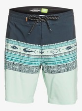 QUIKSILVER Men's Boardshorts ANGLER TRIBLOCK BEACHSHORT GEK6 - Size 38 LAST ONE