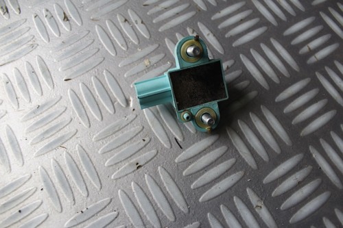 Crash Sensor 4F0955557A Audi A6 Avant 3.0 TDI DPF quattro 4F