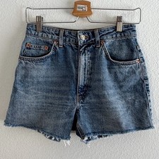 Topshop A-Line High Waisted Denim Shorts Medium Wash Raw Hem Size 4