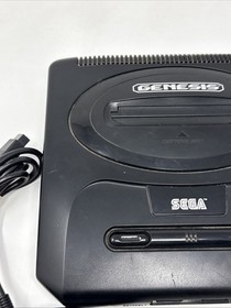 Sega Genesis Model 2 MK-1631 Console System Bundle w/ Controller Tested Working