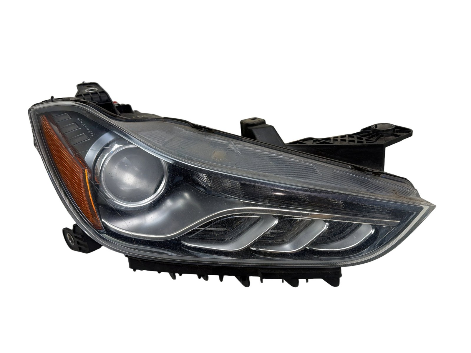 Maserati Ghibli 2014-2017 Front Right Headlight P/N 00670005473