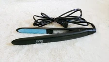Wet Brush Aspire Styling Iron Hair Straightener Titanium Blue Heats Up So Fast!