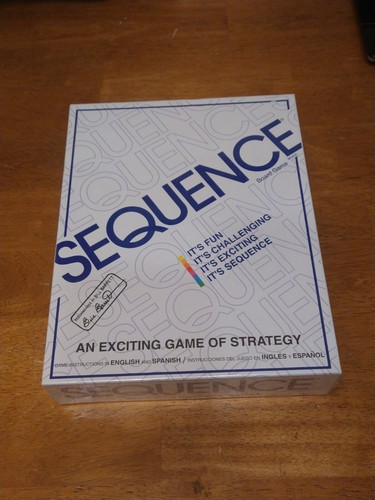 Sequence game New in plastic - Picture 1 of 2