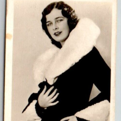 c.1931 Club Liga Miss Osterreich Austria Real Photo Cigarette Card Beauty Queen