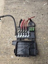 Caja de fusibles bahía motor batería Audi TT 8N Mk1 3.2 V6 BHE 8N0937550D