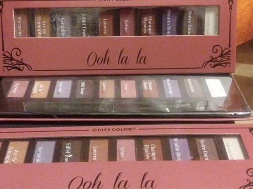 CITY colour Ohh La La Eyeshadow Palette - 10 Shades. - Picture 5 of 6