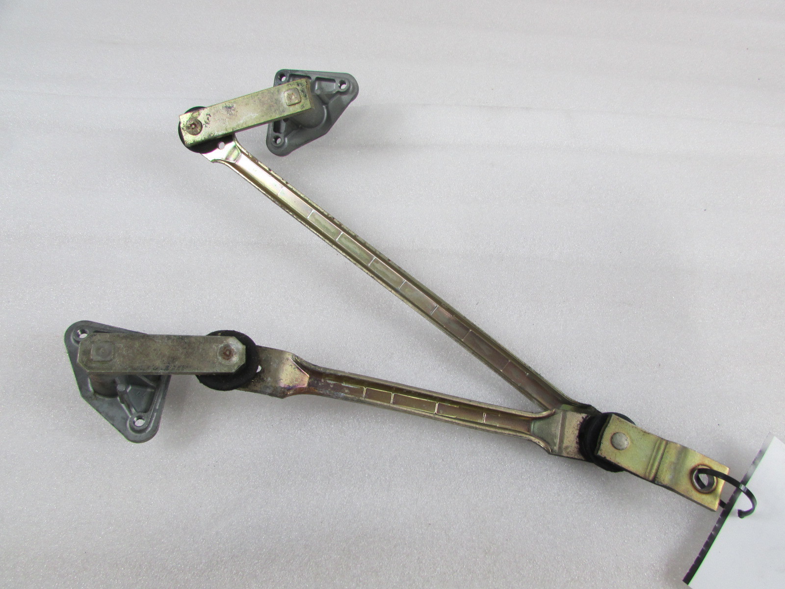 Ferrari 360, 430, Windshield Wiper Linkage/ Lever, Used, P/N 65409100