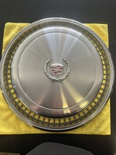 1974 -75 Cadillac Eldorado Wheel Cover Hubcap 1974 -75 Cadillac Eldorado Wheel Cover Hubcap