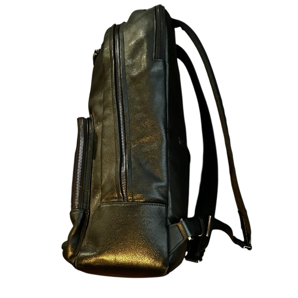 Mochila TUMI HARRISON Warren Cuero Negro En Excelente Estado Foto 4 de 4