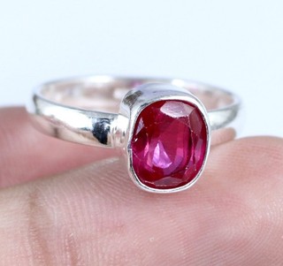 3.75 Ct Natural Red Sapphire 7 x 5 mm Oval Gemstone Certified Ring Birthday Gift