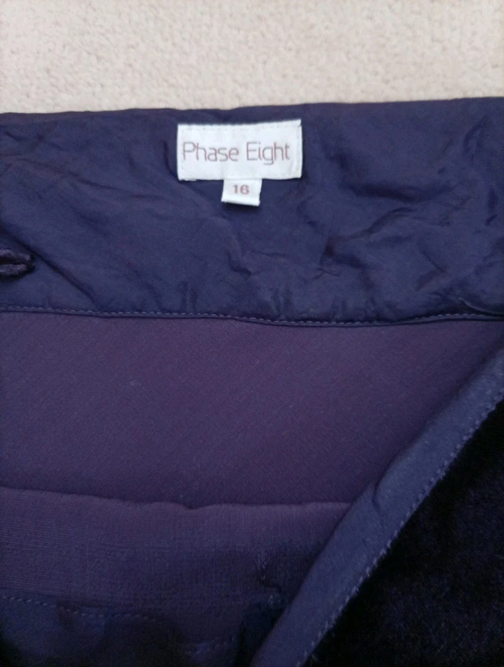 Women's Size 16 Phase Eight Purple Velvet Skirt - Image 3 of 4