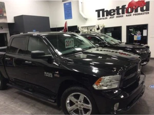 2017 Ram 1500 EXPRESS/4X4/CREW/135$SEM.TX INC/GARANTIE PROLONGÉ