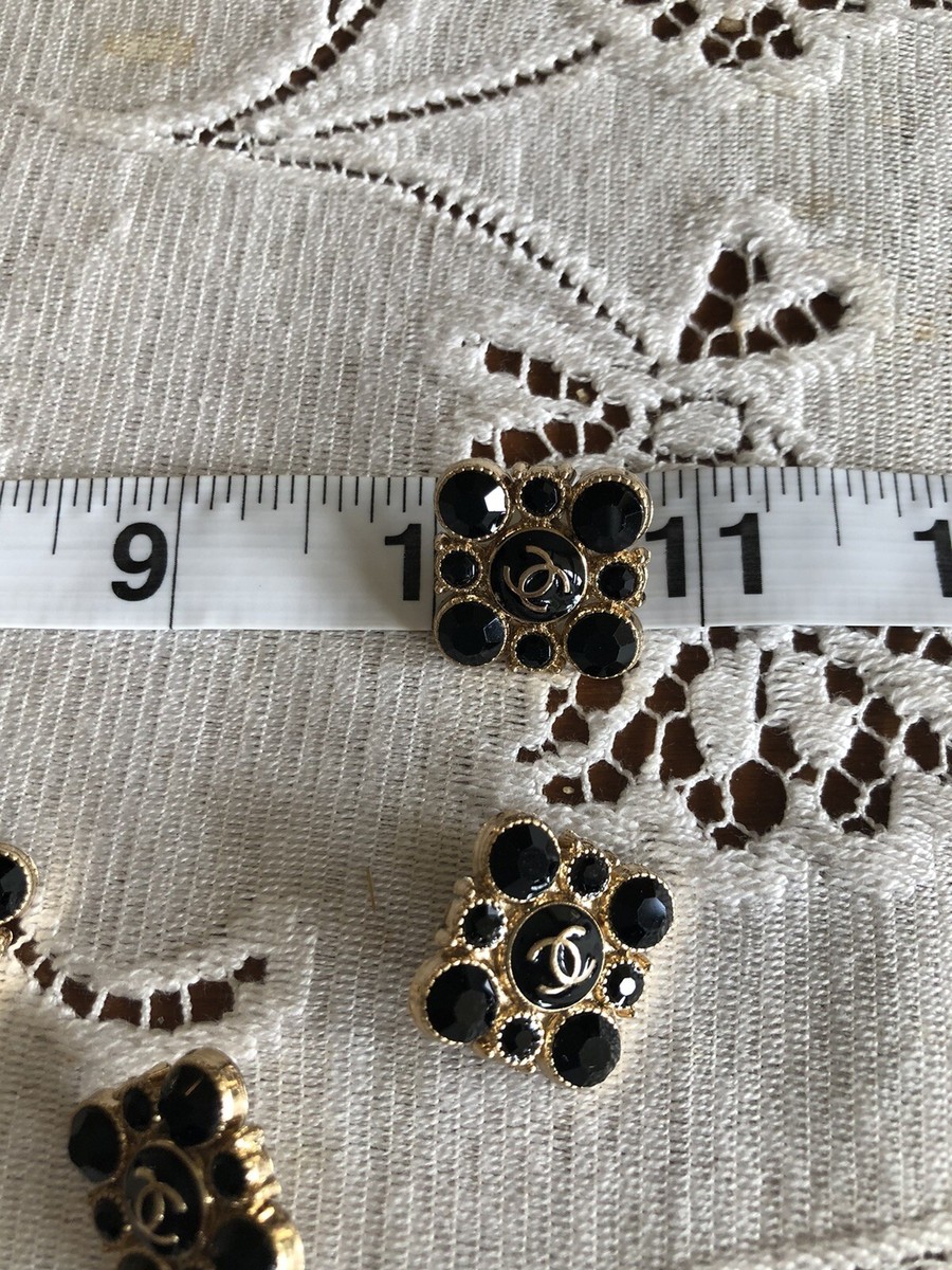 Chanel Buttons Gripoix - Price Is For One Button | eBay