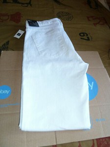 size 28 pants in us women's