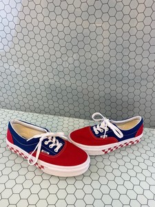 red lo pro vans