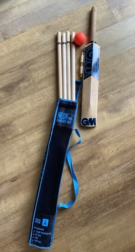 GM Holz Cricket Set Größe 4
