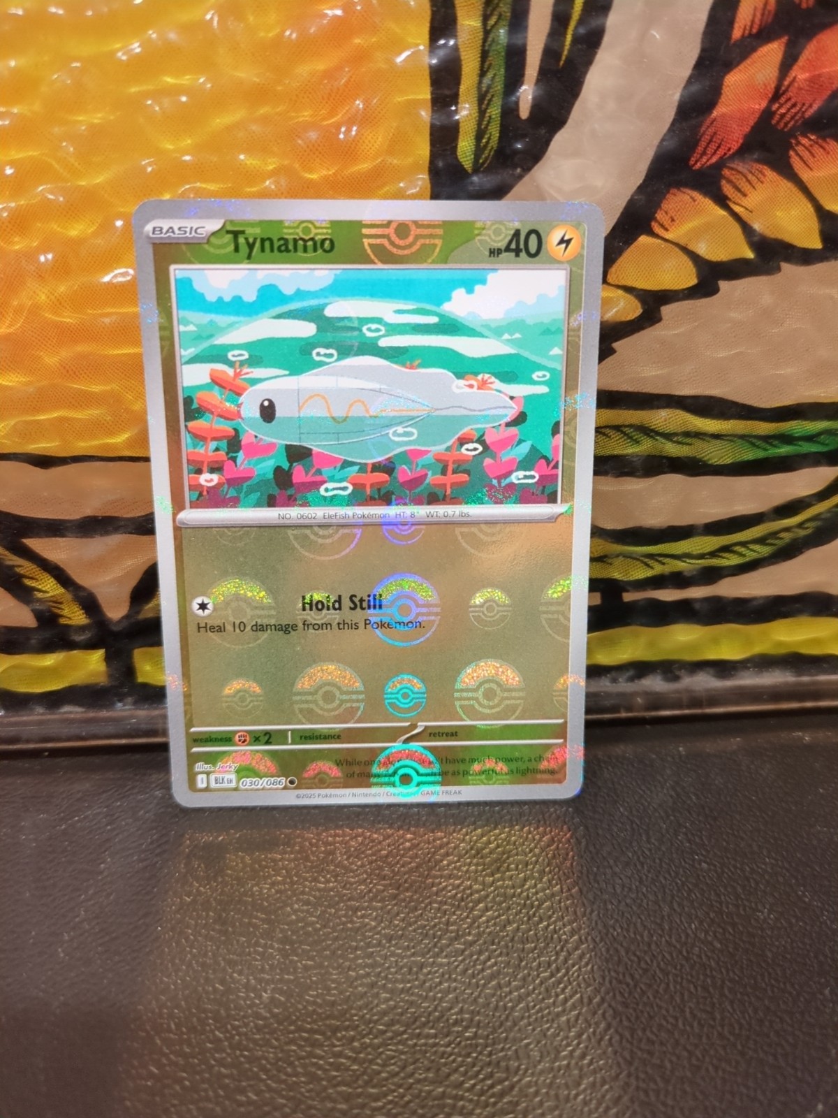 Pokémon Black Bolt Tynamo 030/086 (Pokeball Pattern) Holo NM