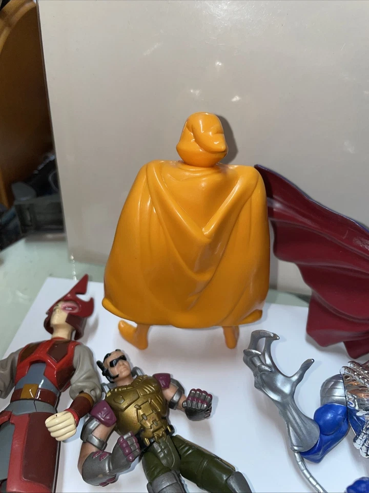 Lote de figuras Jurassic Park Trembo Chaos Zuku Airbender Hobgoblin Wildcats años 90 Foto 3 de 4