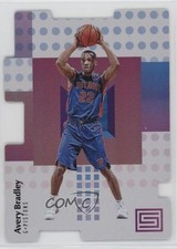 2017-18 Panini Status Pursuit Avery Bradley #5 gb9