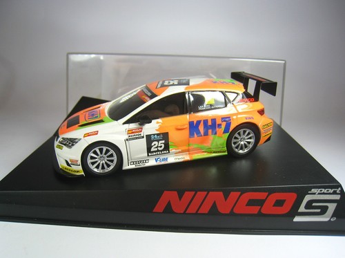 SEAT LEON CUPRA CUP RACER "KH-7" #25 24H DE BARCELONA 1/32 NINCO SLOT - Imagen 2 de 4
