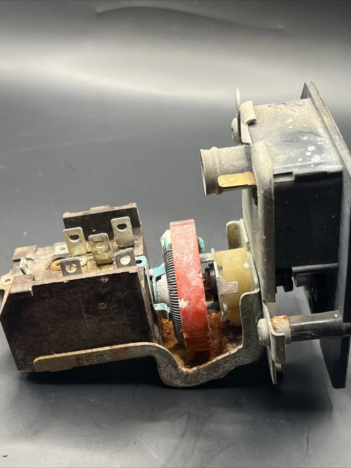 Interruptor de faros Plymouth Chrysler Gran Fury 1982-89 OEM Foto 4 de 4