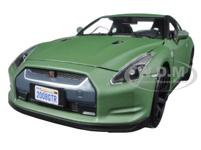 2008 NISSAN GT-R MATT GREEN 1/24 DIECAST CAR MODEL BY MOTORMAX 79506
