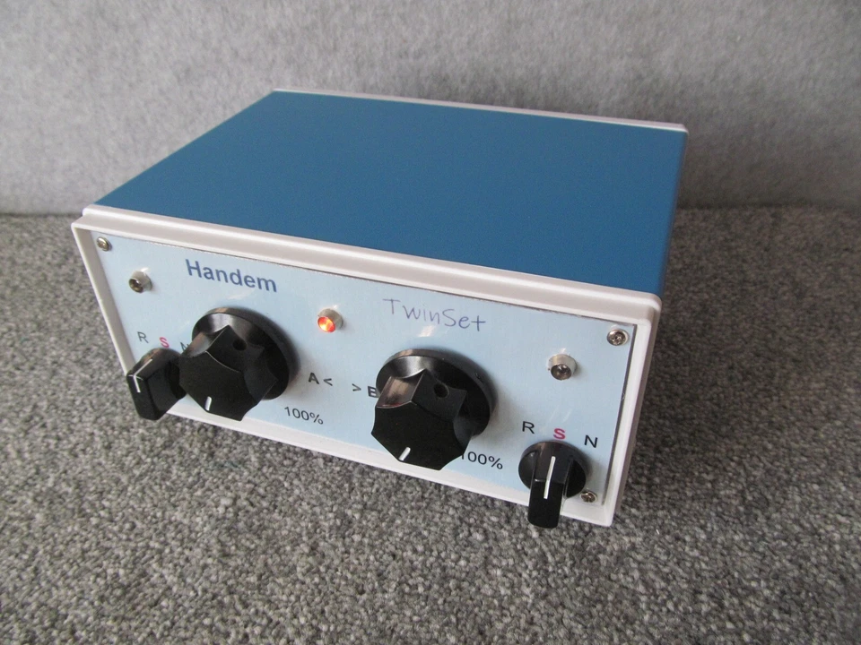 Handem Twin Track Controller. Excellent 00 / 0 gauge control. Fast Delivery - Image 2 of 4