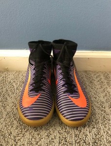 indoor soccer shoes size 9