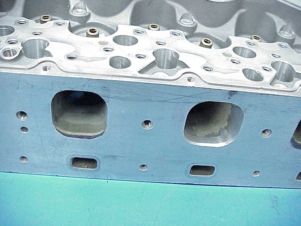 1 GM Performance Chevy R- 07 Ported Aluminum Head #17802715