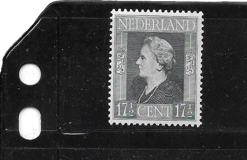 Estampillas postales holandés con bisagras de Menta