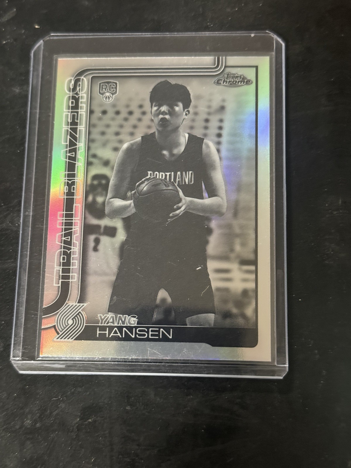 Topps 2025-26 Chrome Yang Hansen Negative Refractor #266 Trail Blazers