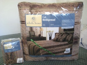 Bedding Set By Westpoint Stevens Comforter Bedspread Full Size And