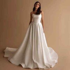 Elegant Satin Wedding Dresses Strapless Sleeveless Backless Pleated Bridal Gowns